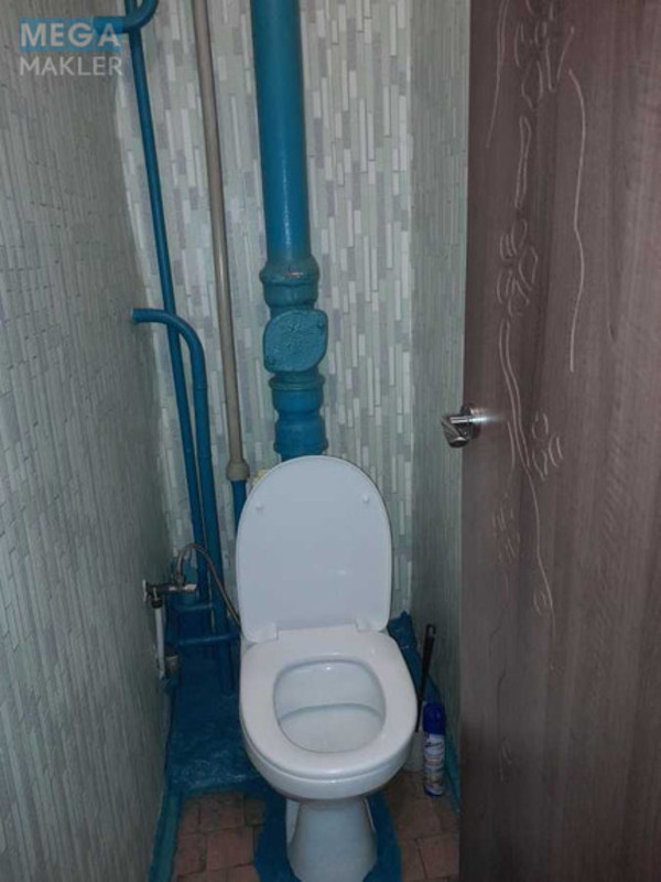 Оренда кімнати (підселення), <a class="location-link" href="/kiev/" title="Недвижимость Київ">Київ</a>, <a class="location-link" href="/kiev/svyatoshinskij/" title="Недвижимость Святошинський район">Святошинський р-н</a>, Леся Курбаса просп., 4 (изображение 3)