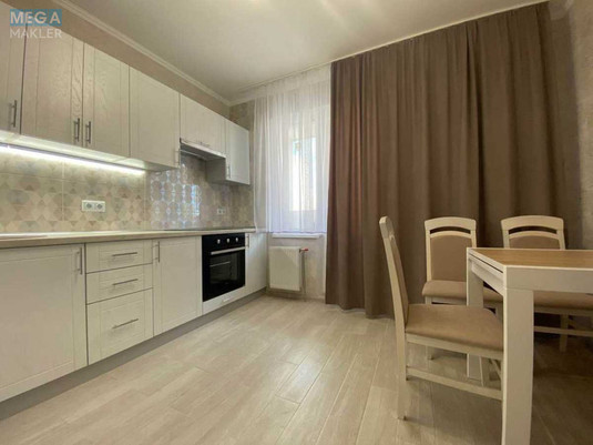 Оренда 1 кімнатної квартири, <a class="location-link" href="/kiev/" title="Недвижимость Київ">Київ</a>, <a class="location-link" href="/kiev/darnickij/" title="Недвижимость Дарницький район">Дарницький р-н</a>, Софьи Русовой ул., 7А (изображение 5)