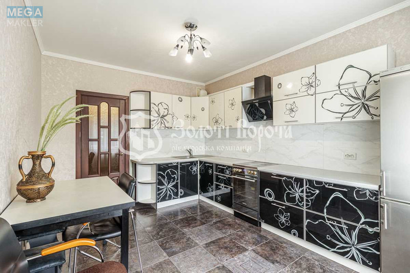 Продаж 3 кімнатної квартири (82/46/13,2), 3 пов. 16 пов. будинку, <a class="location-link" href="/kotsyubinskoe/" title="Недвижимость Коцюбинське">Коцюбинське</a>, Пономарьова вул., 18а (изображение 2)