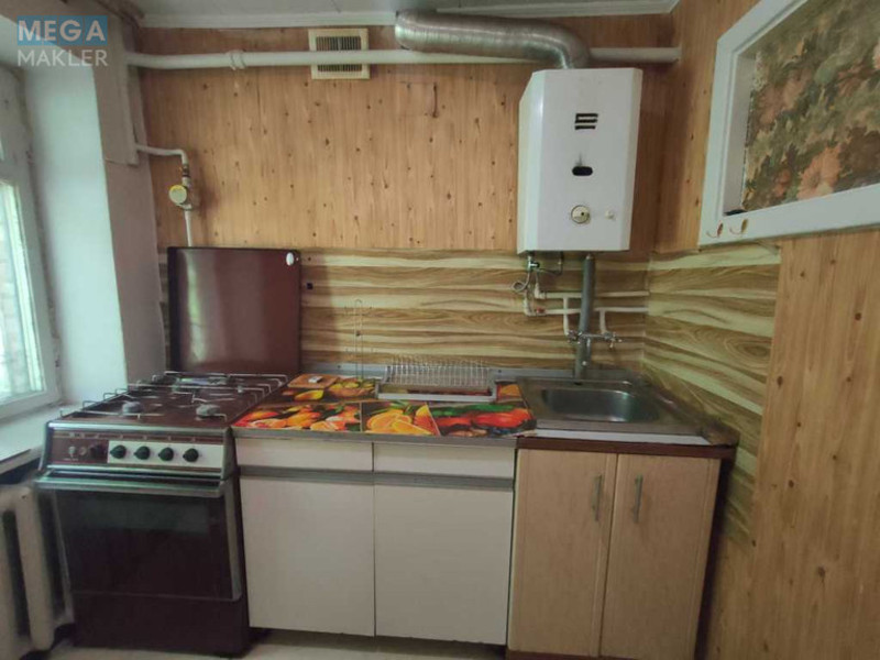Оренда 1 кімнатної квартири, <a class="location-link" href="/kiev/" title="Недвижимость Київ">Київ</a>, <a class="location-link" href="/kiev/solomenskij/" title="Недвижимость Солом'янський район">Солом'янський р-н</a>, Преображенська вул., 37 (изображение 2)