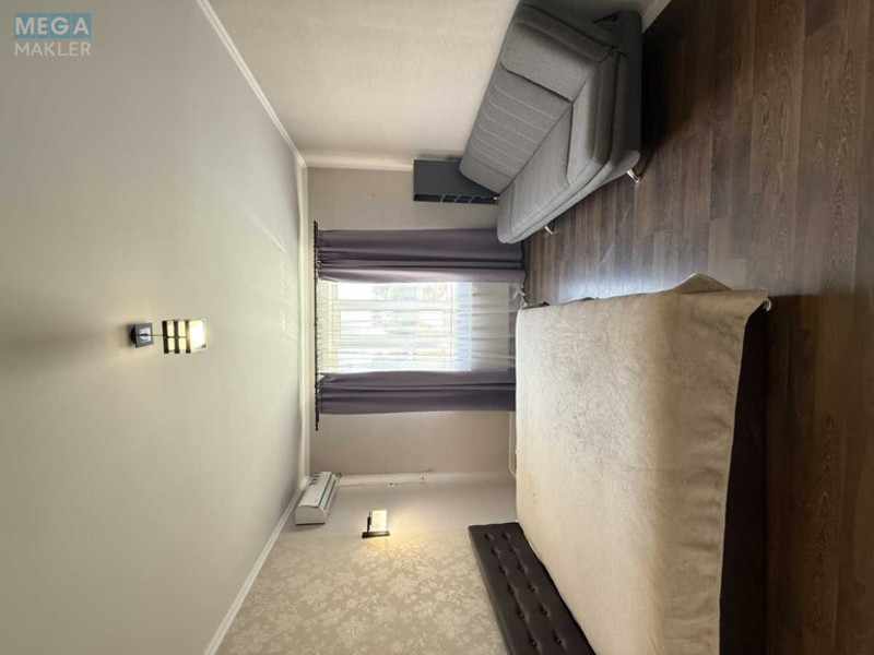 Продаж дома, 2 поверху, 232 кв.м, 3 кімнати, ділянка 10 соток, <a class="location-link" href="/putrovka/" title="Недвижимость Путрівка">Путрівка</a>, Вишнева, 8 (изображение 10)