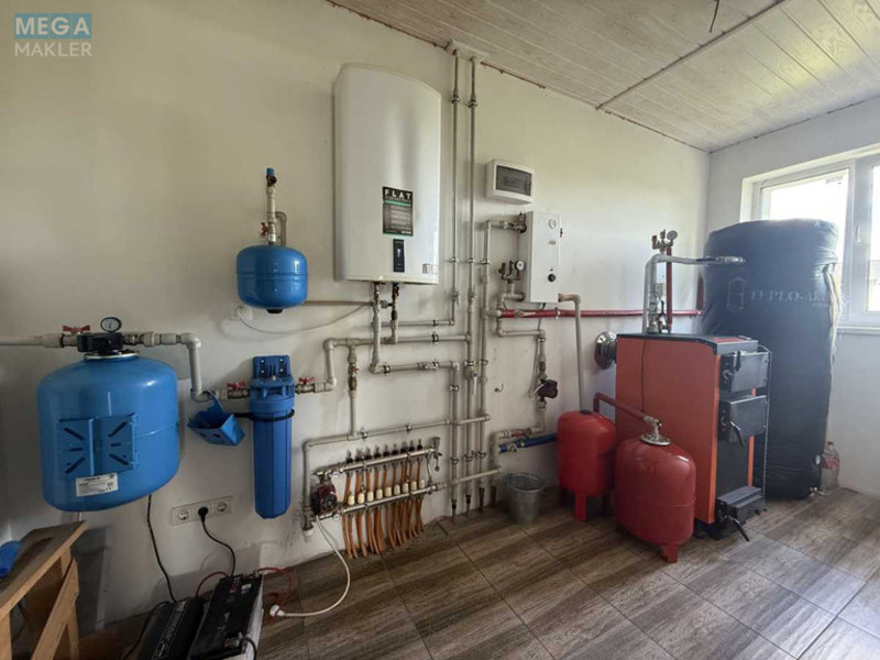 Продаж дома, 2 поверху, 232 кв.м, 3 кімнати, ділянка 10 соток, <a class="location-link" href="/putrovka/" title="Недвижимость Путрівка">Путрівка</a>, Вишнева, 8 (изображение 16)