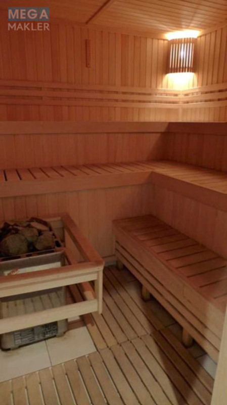 Продаж дома, 3 поверху, 523 кв.м, 5 кімнат, ділянка 7 соток, <a class="location-link" href="/kiev/" title="Недвижимость Київ">Київ</a>, <a class="location-link" href="/kiev/svyatoshinskij/" title="Недвижимость Святошинський район">Святошинський р-н</a>, Рубежівська вул., 74 (изображение 6)