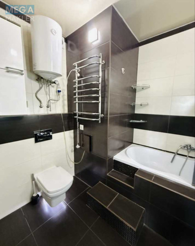 Продаж 2 кімнатної квартири (64/38/12), 9 пов. 24 пов. будинку, <a class="location-link" href="/kiev/" title="Недвижимость Київ">Київ</a>, <a class="location-link" href="/kiev/goloseevskij/" title="Недвижимость Голосіївський район">Голосіївський р-н</a>, Саперно-Слобідська вул., 24 (изображение 11)