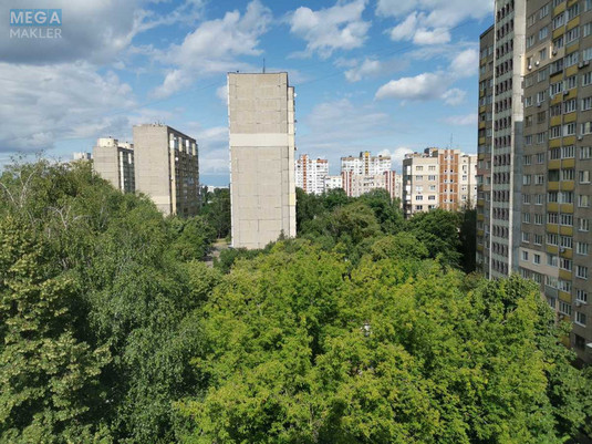 Оренда 1 кімнатної квартири, <a class="location-link" href="/kiev/" title="Недвижимость Київ">Київ</a>, <a class="location-link" href="/kiev/svyatoshinskij/" title="Недвижимость Святошинський район">Святошинський р-н</a>, Академіка Кіпріанова вул., 4 (изображение 11)