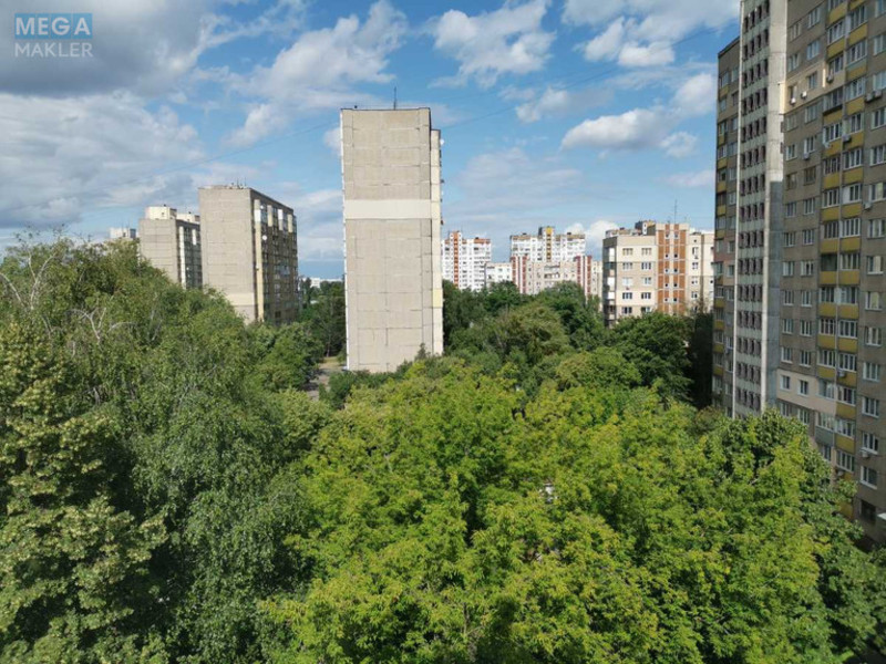 Оренда 1 кімнатної квартири, <a class="location-link" href="/kiev/" title="Недвижимость Київ">Київ</a>, <a class="location-link" href="/kiev/svyatoshinskij/" title="Недвижимость Святошинський район">Святошинський р-н</a>, Академіка Кіпріанова вул., 4 (изображение 11)
