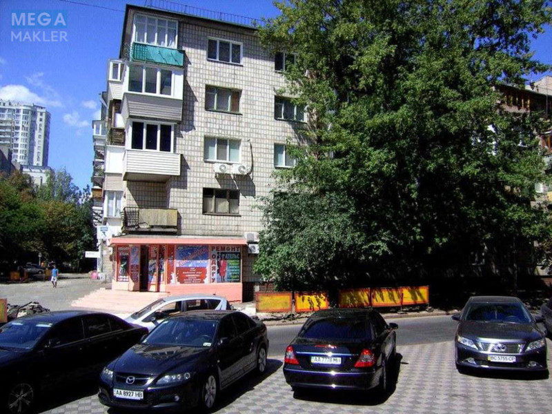Оренда 1 кімнатної квартири, <a class="location-link" href="/kiev/" title="Недвижимость Київ">Київ</a>, <a class="location-link" href="/kiev/pecherskij/" title="Недвижимость Печерський район">Печерський р-н</a>, Сергія Гусовського вул., 8/10 (изображение 24)