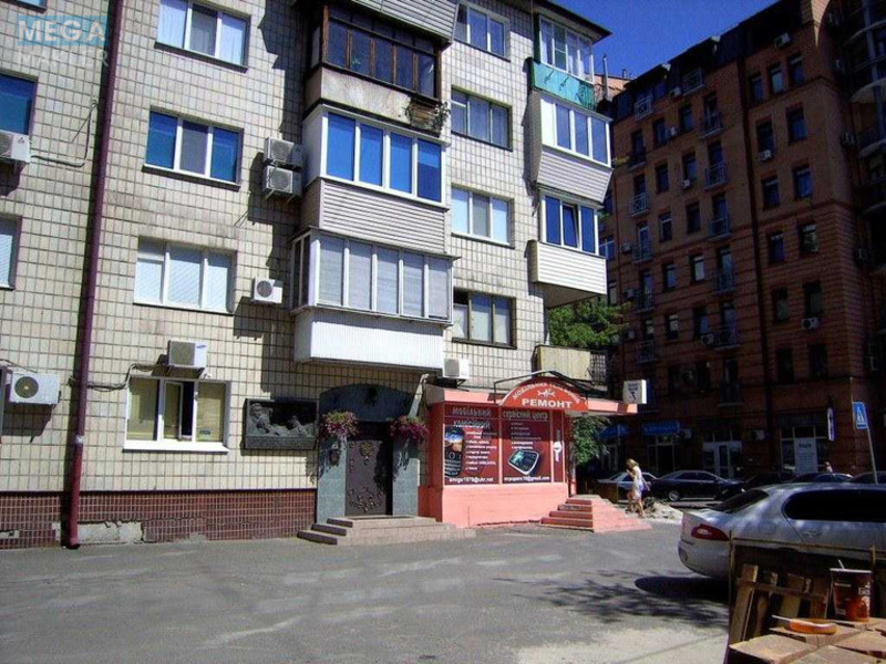 Оренда 1 кімнатної квартири, <a class="location-link" href="/kiev/" title="Недвижимость Київ">Київ</a>, <a class="location-link" href="/kiev/pecherskij/" title="Недвижимость Печерський район">Печерський р-н</a>, Сергія Гусовського вул., 8/10 (изображение 25)
