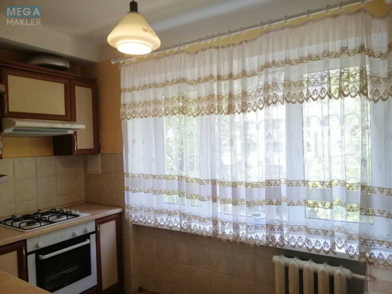 Продаж 2 кімнатної квартири (48/29/8), 2 пов. 5 пов. будинку, <a class="location-link" href="/kiev/" title="Недвижимость Київ">Київ</a>, <a class="location-link" href="/kiev/shevchenkovskij/" title="Недвижимость Шевченківський район">Шевченківський р-н</a>, Саратовська вул., 53/51 (изображение 2)