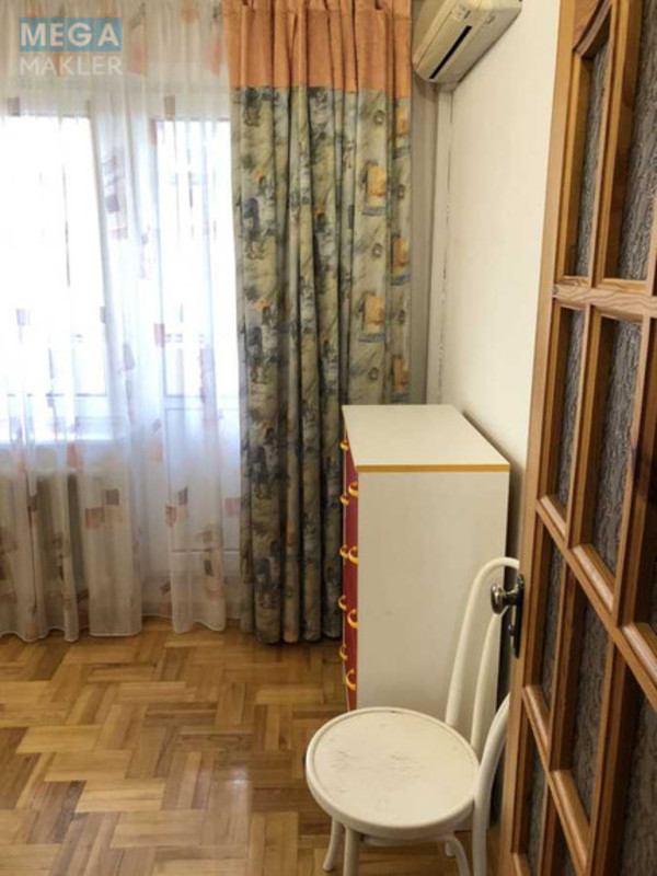 Оренда 3 кімнатної квартири, <a class="location-link" href="/kiev/" title="Недвижимость Київ">Київ</a>, <a class="location-link" href="/kiev/shevchenkovskij/" title="Недвижимость Шевченківський район">Шевченківський р-н</a>, Дегтяревская ул., 30в (изображение 12)