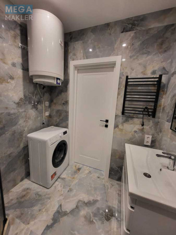 Оренда 1 кімнатної квартири, <a class="location-link" href="/kiev/" title="Недвижимость Київ">Київ</a>, <a class="location-link" href="/kiev/podolskij/" title="Недвижимость Подільський район">Подільський р-н</a>, Олександра Олеся вул., 8/17 (изображение 11)