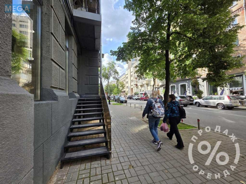 Продаж комерційної нерухомості, 147 кв.м, под магазин, <a class="location-link" href="/kiev/" title="Недвижимость Київ">Київ</a>, <a class="location-link" href="/kiev/pecherskij/" title="Недвижимость Печерський район">Печерський р-н</a>, Інститутська вул., 24/7 (изображение 5)