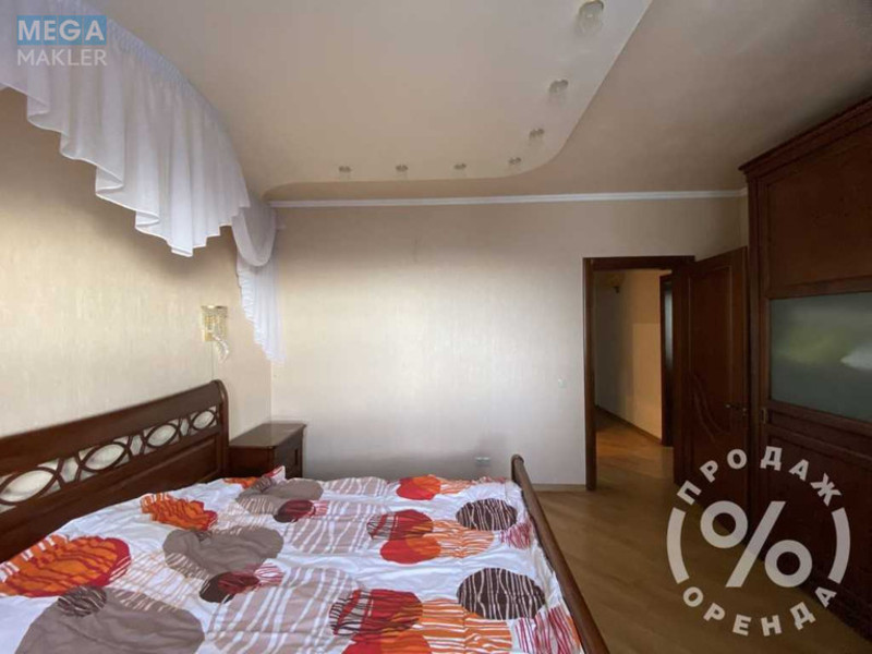 Продаж 3 кімнатної квартири (141/?/17), 20 пов. 21 пов. будинку, <a class="location-link" href="/kiev/" title="Недвижимость Київ">Київ</a>, <a class="location-link" href="/kiev/svyatoshinskij/" title="Недвижимость Святошинський район">Святошинський р-н</a>, Перемоги просп., 107 (изображение 5)
