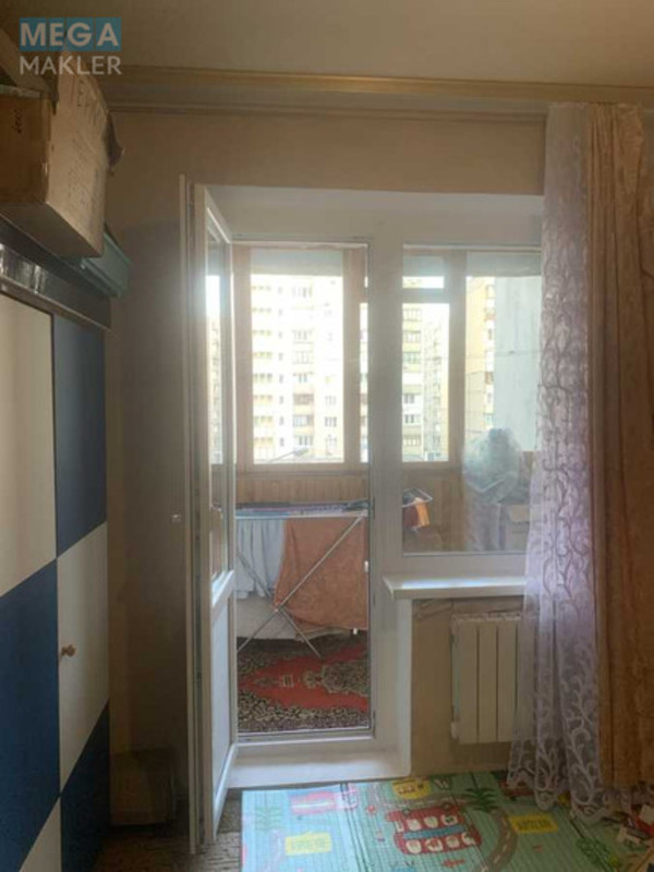 Продаж 2 кімнатної квартири (52/30/9), 4 пов. 16 пов. будинку, <a class="location-link" href="/kiev/" title="Недвижимость Київ">Київ</a>, <a class="location-link" href="/kiev/darnickij/" title="Недвижимость Дарницький район">Дарницький р-н</a>, Лариси Руденко вул., 9 (изображение 9)