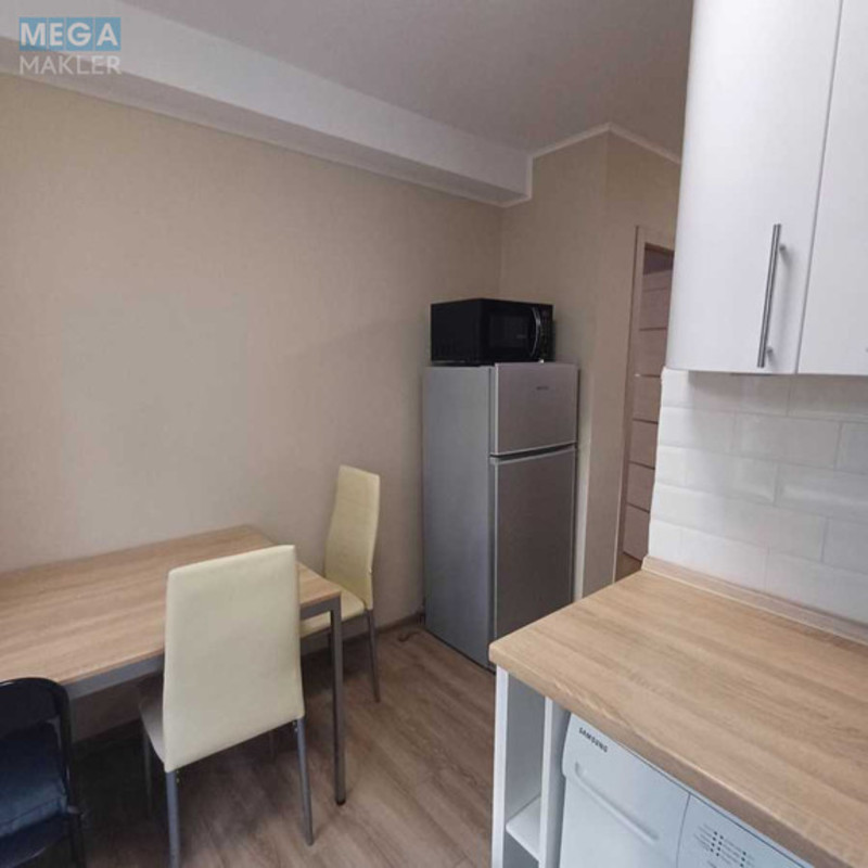 Продаж 2 кімнатної квартири (45/29/7,5), 4 пов. 5 пов. будинку, <a class="location-link" href="/kiev/" title="Недвижимость Київ">Київ</a>, <a class="location-link" href="/kiev/shevchenkovskij/" title="Недвижимость Шевченківський район">Шевченківський р-н</a>, Олени Теліги вул., 17а (изображение 5)