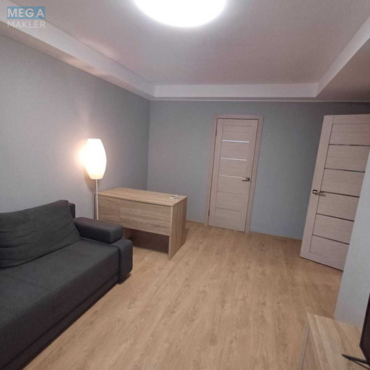 Продаж 2 кімнатної квартири (45/29/7,5), 4 пов. 5 пов. будинку, <a class="location-link" href="/kiev/" title="Недвижимость Київ">Київ</a>, <a class="location-link" href="/kiev/shevchenkovskij/" title="Недвижимость Шевченківський район">Шевченківський р-н</a>, Олени Теліги вул., 17а (изображение 7)