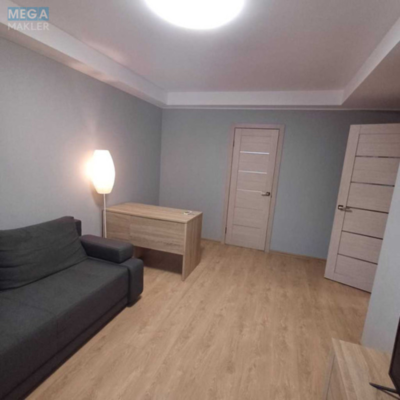 Продаж 2 кімнатної квартири (45/29/7,5), 4 пов. 5 пов. будинку, <a class="location-link" href="/kiev/" title="Недвижимость Київ">Київ</a>, <a class="location-link" href="/kiev/shevchenkovskij/" title="Недвижимость Шевченківський район">Шевченківський р-н</a>, Олени Теліги вул., 17а (изображение 7)