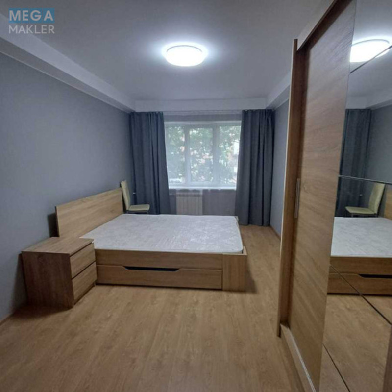 Продаж 2 кімнатної квартири (45/29/7,5), 4 пов. 5 пов. будинку, <a class="location-link" href="/kiev/" title="Недвижимость Київ">Київ</a>, <a class="location-link" href="/kiev/shevchenkovskij/" title="Недвижимость Шевченківський район">Шевченківський р-н</a>, Олени Теліги вул., 17а (изображение 8)