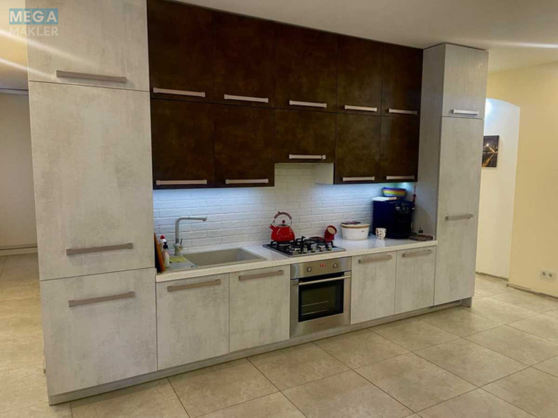 Продаж дома, 2 поверху, 320 кв.м, 5 кімнат, ділянка 11 соток, <a class="location-link" href="/lesniki-selo/" title="Недвижимость Лісники">Лісники</a>, Зарічна (изображение 3)