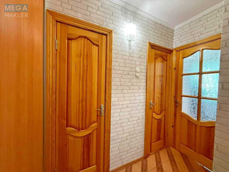 Продаж 2 кімнатної квартири (52,6/29,3/8), 7 пов. 9 пов. будинку, <a class="location-link" href="/dneprodzerzhinsk/" title="Недвижимость Кам'янське">Каменское</a>, Харьковская, 67 (изображение 7)