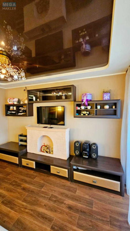 Продаж 3 кімнатної квартири (60/44,6/5,6), 5 пов. 5 пов. будинку, <a class="location-link" href="/dneprodzerzhinsk/" title="Недвижимость Кам'янське">Каменское</a>, Тараса Шевченка, 53 (изображение 4)