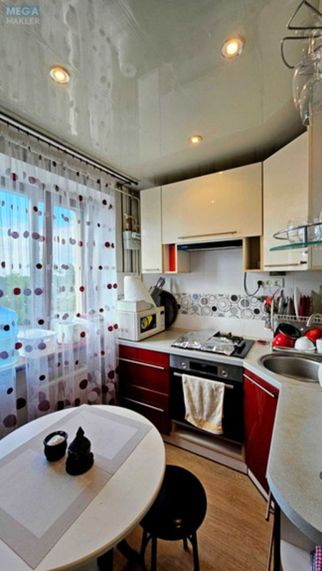 Продаж 3 кімнатної квартири (60/44,6/5,6), 5 пов. 5 пов. будинку, <a class="location-link" href="/dneprodzerzhinsk/" title="Недвижимость Кам'янське">Каменское</a>, Тараса Шевченка, 53 (изображение 16)