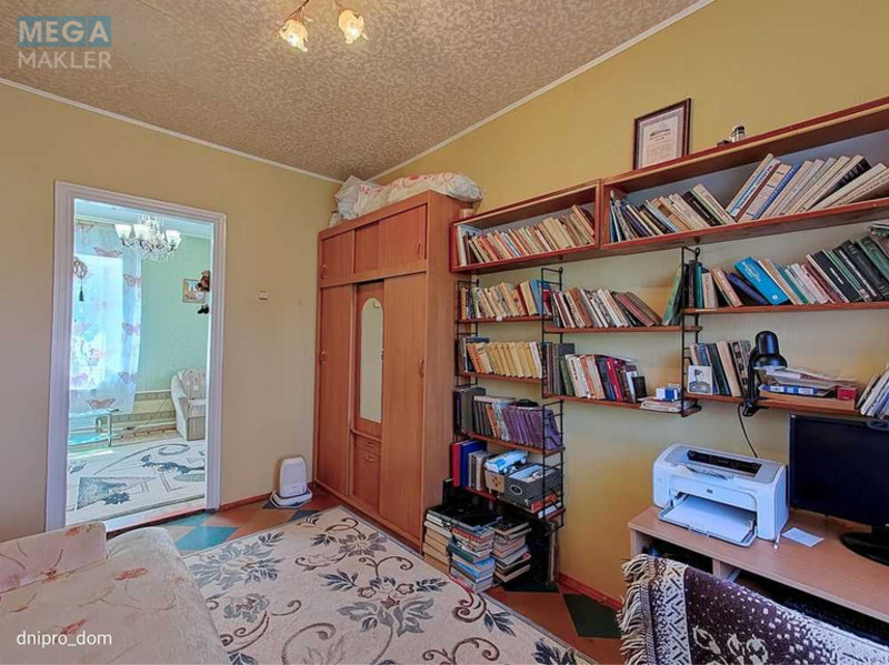Продаж дома, 2 поверху, 133 кв.м, 4 кімнати, ділянка 18 соток, <a class="location-link" href="/podgorodnoe/" title="Недвижимость Підгородне">Підгородне</a>, Низова, 3 (изображение 12)