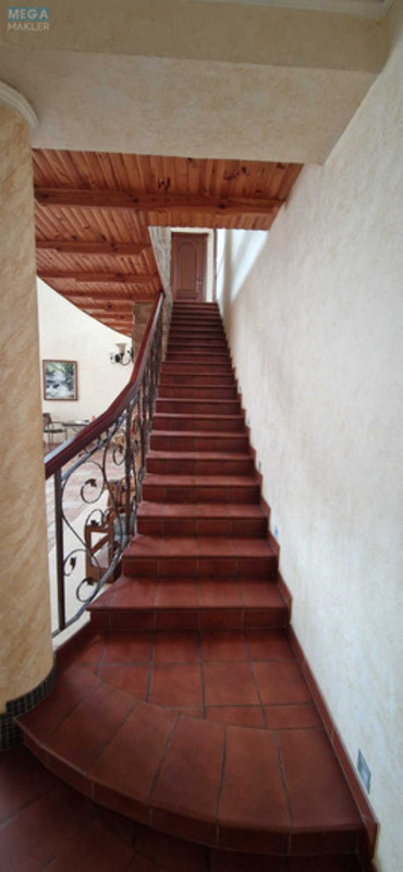 Продаж дома, 2 поверху, 403 кв.м, 5 кімнат, ділянка 15 соток, <a class="location-link" href="/gorenka/" title="Недвижимость Горенка">Горенка</a>, Івана Франка, 208 (изображение 13)