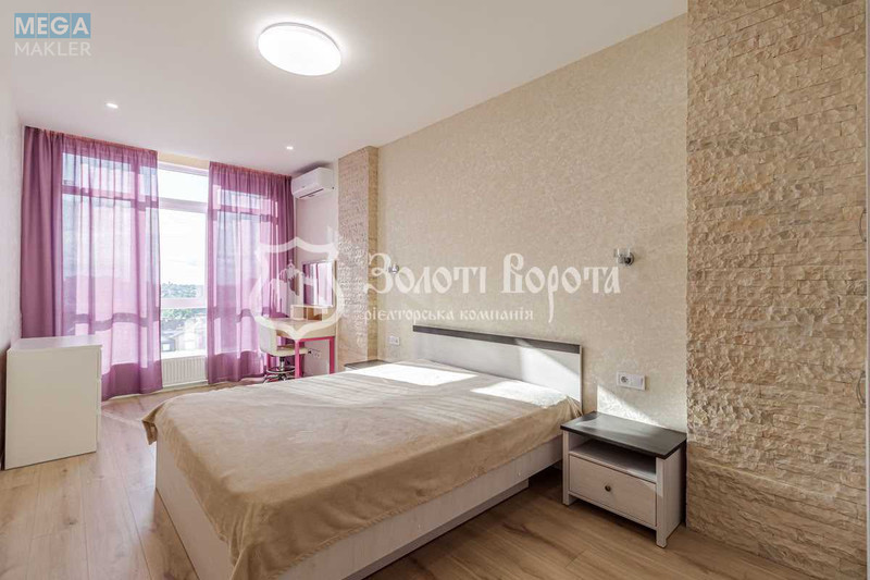 Продаж 2 кімнатної квартири (68/32/20,2), 11 пов. 11 пов. будинку, <a class="location-link" href="/sofievskaya-borshagovka/" title="Недвижимость Софіївська Борщагівка">Софіївська Борщагівка</a>, Боголюбова, 9б (изображение 4)
