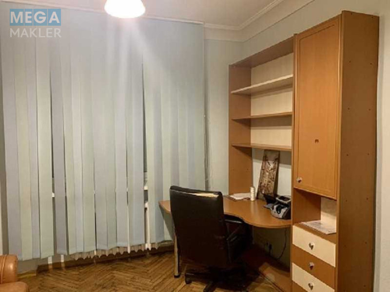 Продаж 2 кімнатної квартири (55/31/8), 1 пов. 5 пов. будинку, <a class="location-link" href="/kiev/" title="Недвижимость Київ">Київ</a>, <a class="location-link" href="/kiev/pecherskij/" title="Недвижимость Печерський район">Печерський р-н</a>, Січневого повстання вул., 24 (изображение 2)