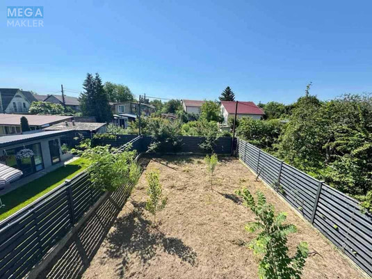 Продаж дома, 2&nbsp;поверху, 129&nbsp;кв.м, 3&nbsp;кімнати, ділянка 3,30&nbsp;сотки, <a class="location-link" href="/kiev/" title="Недвижимость Київ">Київ</a>, <a class="location-link" href="/kiev/svyatoshinskij/" title="Недвижимость Святошинський район">Святошинський р-н</a>, 23-а Садова вул. (изображение 10)
