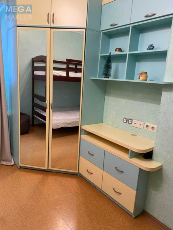 Оренда 2 кімнатної квартири, <a class="location-link" href="/kiev/" title="Недвижимость Київ">Київ</a>, <a class="location-link" href="/kiev/svyatoshinskij/" title="Недвижимость Святошинський район">Святошинський р-н</a>, Хмельницкая ул., 10 (изображение 15)