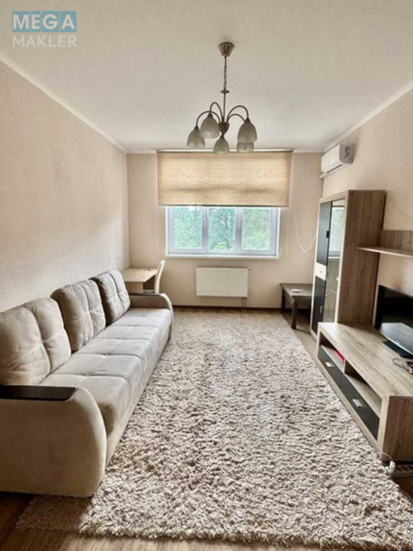 Оренда 1 кімнатної квартири, <a class="location-link" href="/kiev/" title="Недвижимость Київ">Київ</a>, <a class="location-link" href="/kiev/dneprovskij/" title="Недвижимость Дніпровський район">Дніпровський р-н</a>, Воскресенская ул., 16 (изображение 2)