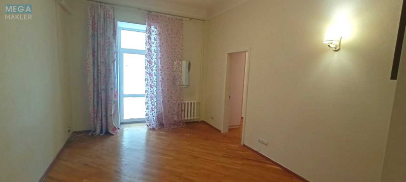 Продаж 2 кімнатної квартири (51/28/14), 3 пов. 4 пов. будинку, <a class="location-link" href="/kiev/" title="Недвижимость Київ">Київ</a>, <a class="location-link" href="/kiev/shevchenkovskij/" title="Недвижимость Шевченківський район">Шевченківський р-н</a>, Тургенєвська вул., 35а (изображение 3)