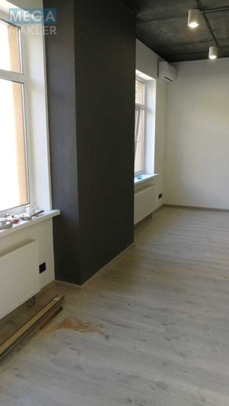 Продаж 1 кімнатної квартири (28/?/?), 3 пов. 16 пов. будинку, <a class="location-link" href="/kiev/" title="Недвижимость Київ">Київ</a>, <a class="location-link" href="/kiev/pecherskij/" title="Недвижимость Печерський район">Печерський р-н</a>, Евгения Коновальца ул., 36е (изображение 5)