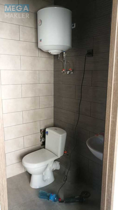 Продаж 1 кімнатної квартири (28/?/?), 3 пов. 16 пов. будинку, <a class="location-link" href="/kiev/" title="Недвижимость Київ">Київ</a>, <a class="location-link" href="/kiev/pecherskij/" title="Недвижимость Печерський район">Печерський р-н</a>, Евгения Коновальца ул., 36е (изображение 8)