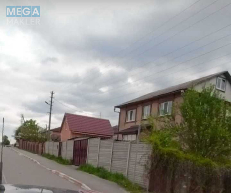 Продаж дома, 2 поверху, 300 кв.м, 6 кімнат, ділянка 7 соток, <a class="location-link" href="/kalinovka-pgt/" title="Недвижимость Калинівка">Калинівка</a>, Железнодоржная, 38 (изображение 2)