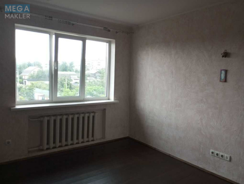 Продаж дома, 2 поверху, 300 кв.м, 6 кімнат, ділянка 7 соток, <a class="location-link" href="/kalinovka-pgt/" title="Недвижимость Калинівка">Калинівка</a>, Железнодоржная, 38 (изображение 21)
