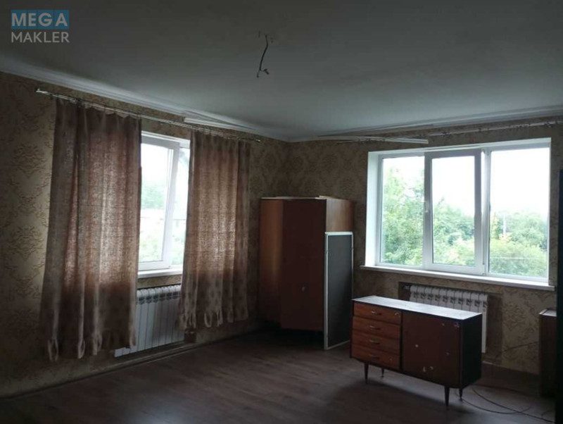 Продаж дома, 2 поверху, 300 кв.м, 6 кімнат, ділянка 7 соток, <a class="location-link" href="/kalinovka-pgt/" title="Недвижимость Калинівка">Калинівка</a>, Железнодоржная, 38 (изображение 22)