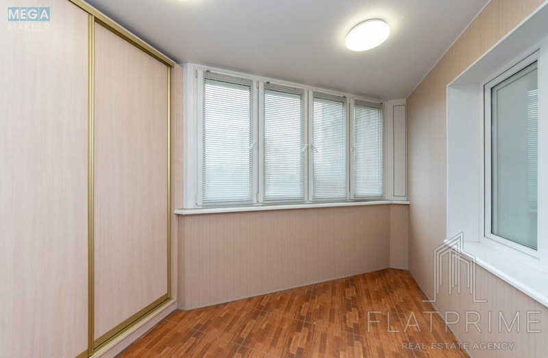 Продаж 4 кімнатної квартири (96/56/9), 7 пов. 16 пов. будинку, <a class="location-link" href="/kiev/" title="Недвижимость Київ">Київ</a>, <a class="location-link" href="/kiev/svyatoshinskij/" title="Недвижимость Святошинський район">Святошинський р-н</a>, Академіка Палладіна просп., 13 (изображение 3)