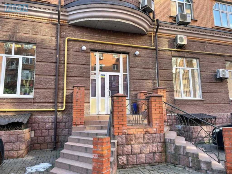 Оренда комерційної нерухомості, 194 кв.м, под офис, <a class="location-link" href="/kiev/" title="Недвижимость Київ">Київ</a>, <a class="location-link" href="/kiev/podolskij/" title="Недвижимость Подільський район">Подільський р-н</a>, Волоська вул., 50/38 (изображение 2)