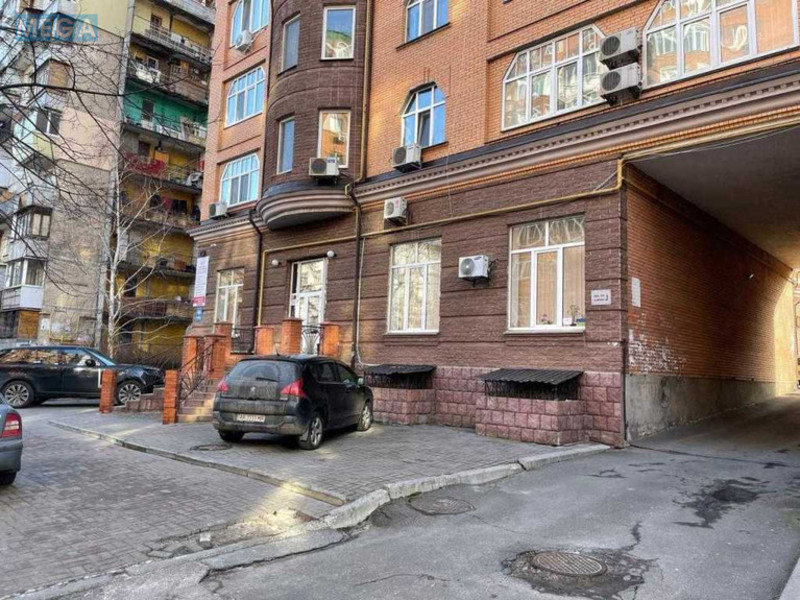 Оренда комерційної нерухомості, 194 кв.м, под офис, <a class="location-link" href="/kiev/" title="Недвижимость Київ">Київ</a>, <a class="location-link" href="/kiev/podolskij/" title="Недвижимость Подільський район">Подільський р-н</a>, Волоська вул., 50/38 (изображение 3)
