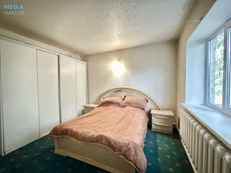 Продаж дома, 2 поверху, 160 кв.м, 6 кімнат, ділянка 17 соток, <a class="location-link" href="/grebenki/" title="Недвижимость Гребінки">Гребінки</a>, 8 Березня, 7 (изображение 14)