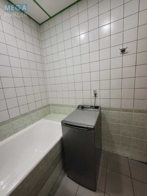 Продаж 1 кімнатної квартири (45/13/5), 4 пов. 5 пов. будинку, <a class="location-link" href="/kiev/" title="Недвижимость Київ">Київ</a>, <a class="location-link" href="/kiev/solomenskij/" title="Недвижимость Солом'янський район">Солом'янський р-н</a>, Єреванська вул., 31/1 (изображение 15)