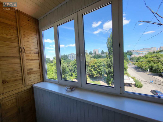Продаж 1 кімнатної квартири (45/13/5), 4 пов. 5 пов. будинку, <a class="location-link" href="/kiev/" title="Недвижимость Київ">Київ</a>, <a class="location-link" href="/kiev/solomenskij/" title="Недвижимость Солом'янський район">Солом'янський р-н</a>, Єреванська вул., 31/1 (изображение 24)