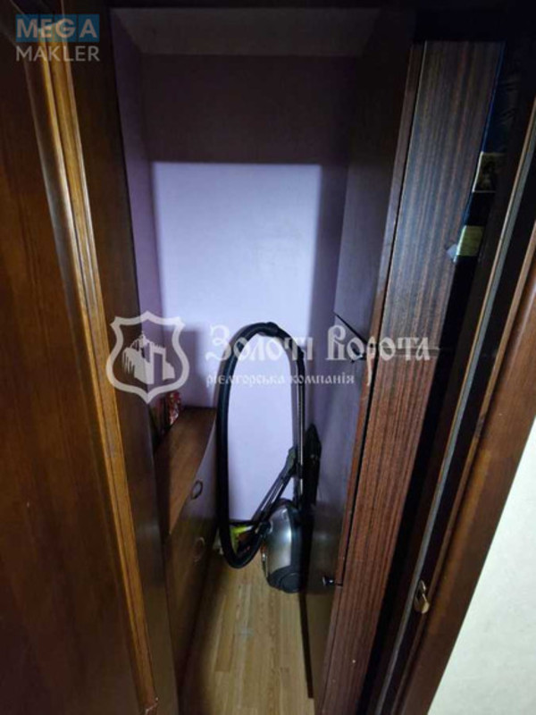 Продаж 1 кімнатної квартири (47/20/7,8), 4 пов. 12 пов. будинку, <a class="location-link" href="/kiev/" title="Недвижимость Київ">Київ</a>, <a class="location-link" href="/kiev/shevchenkovskij/" title="Недвижимость Шевченківський район">Шевченківський р-н</a>, Деревлянська вул., 2/6 (изображение 16)