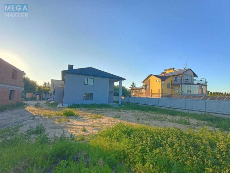 Продаж дома, 2 поверху, 267 кв.м, 5 кімнат, ділянка 10,20 соток, <a class="location-link" href="/pogreby-selo-kv-brovarskij-rajon/" title="Недвижимость Погреби">Погреби</a>, Ратушного, 6 (изображение 5)