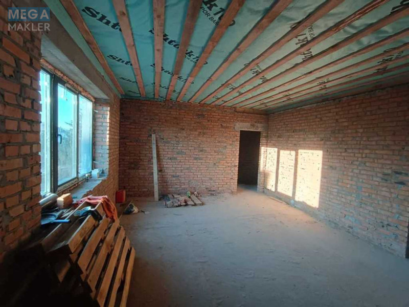 Продаж дома, 2 поверху, 267 кв.м, 5 кімнат, ділянка 10,20 соток, <a class="location-link" href="/pogreby-selo-kv-brovarskij-rajon/" title="Недвижимость Погреби">Погреби</a>, Ратушного, 6 (изображение 13)