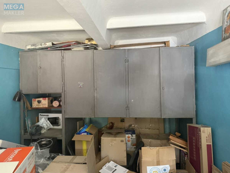 Продаж комерційної нерухомості, 28 кв.м, <a class="location-link" href="/kiev/" title="Недвижимость Київ">Київ</a>, <a class="location-link" href="/kiev/pecherskij/" title="Недвижимость Печерський район">Печерський р-н</a>, Перспективна вул., 9 (изображение 3)