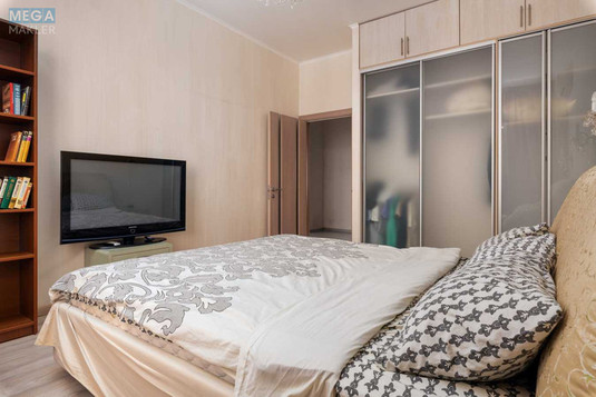 Продаж 3 кімнатної квартири (120/59/14), 10 пов. 17 пов. будинку, <a class="location-link" href="/kiev/" title="Недвижимость Київ">Київ</a>, <a class="location-link" href="/kiev/obolonskij/" title="Недвижимость Оболонський район">Оболонський р-н</a>, Маршала Тимошенко ул., 21 (изображение 13)